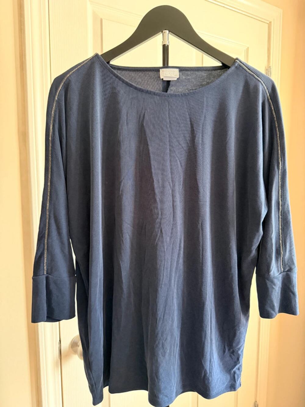 Chico's black shirt with side sleeve beaded detail euc m 1882